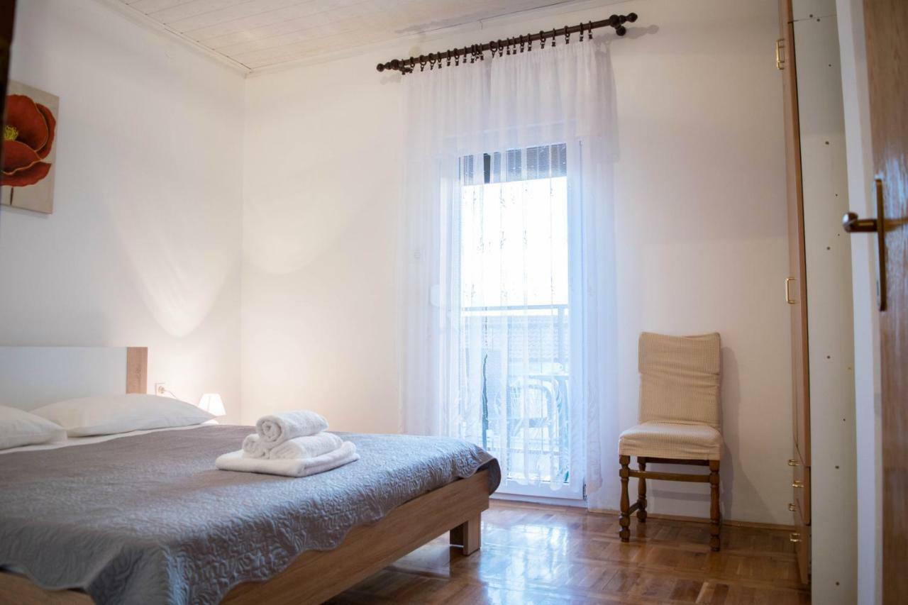 Duje & Roko Apartments Sibenik Exterior photo